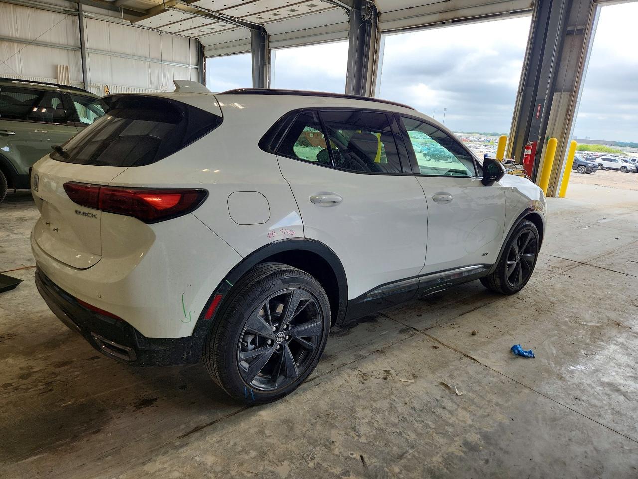 LRBFZLE4XSD037807 · 2025 BUICK ENVISION · 3/12