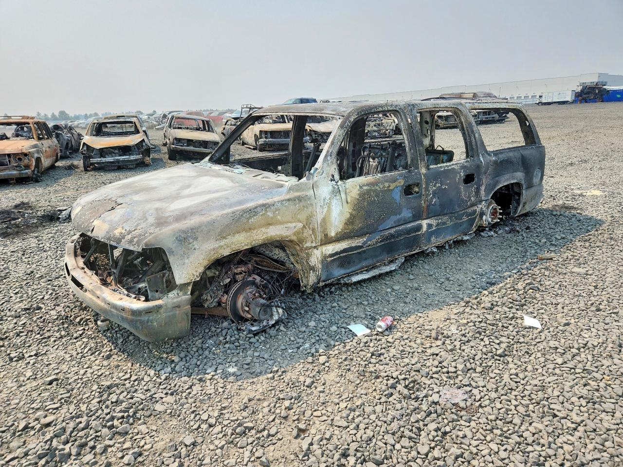 2004 CHEVROLET SUBURBAN