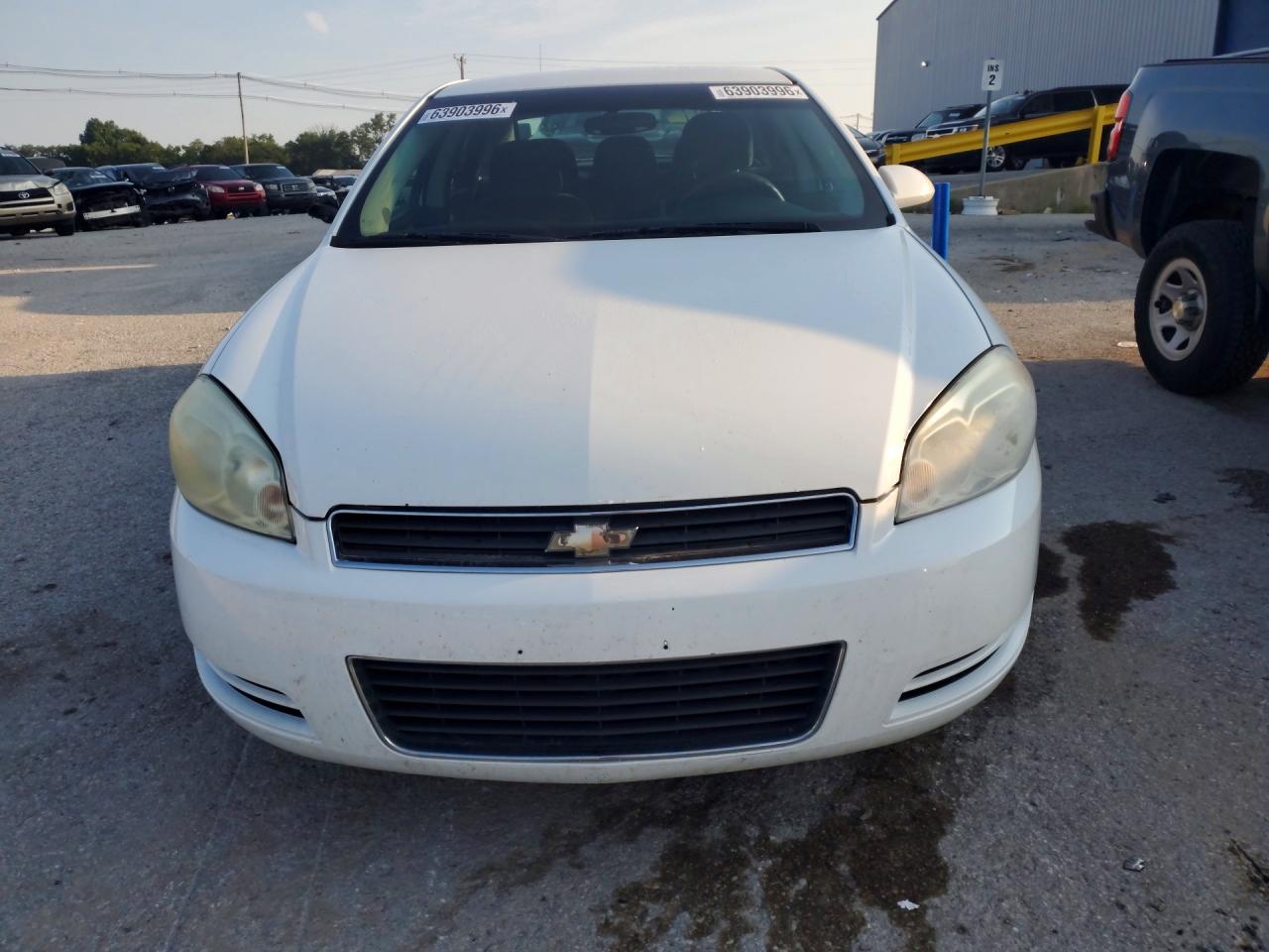 2G1WF5EKXB1268165 · 2011 CHEVROLET IMPALA · 5/12