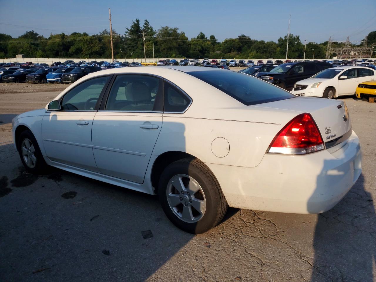 2G1WF5EKXB1268165 · 2011 CHEVROLET IMPALA · 2/12