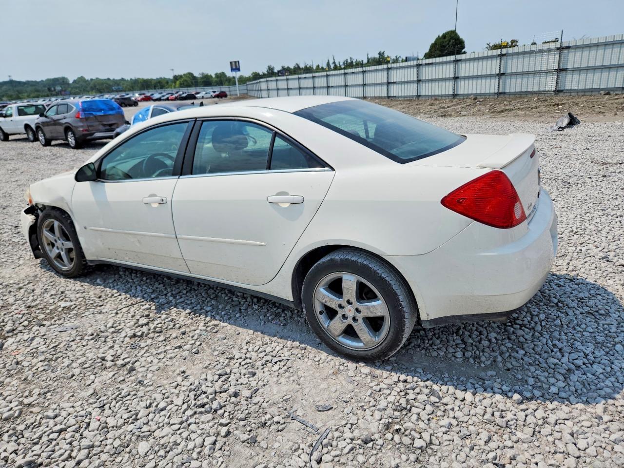 1G2ZH57N284164714 · 2008 PONTIAC G6 · 2/12