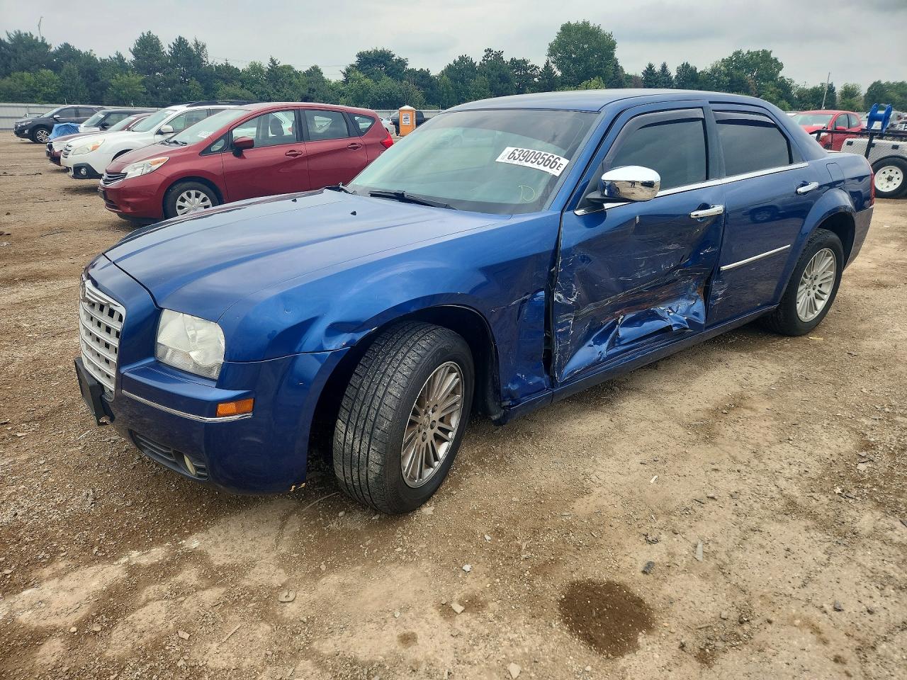 2C3CA5CV6AH164918 · 2010 CHRYSLER 300