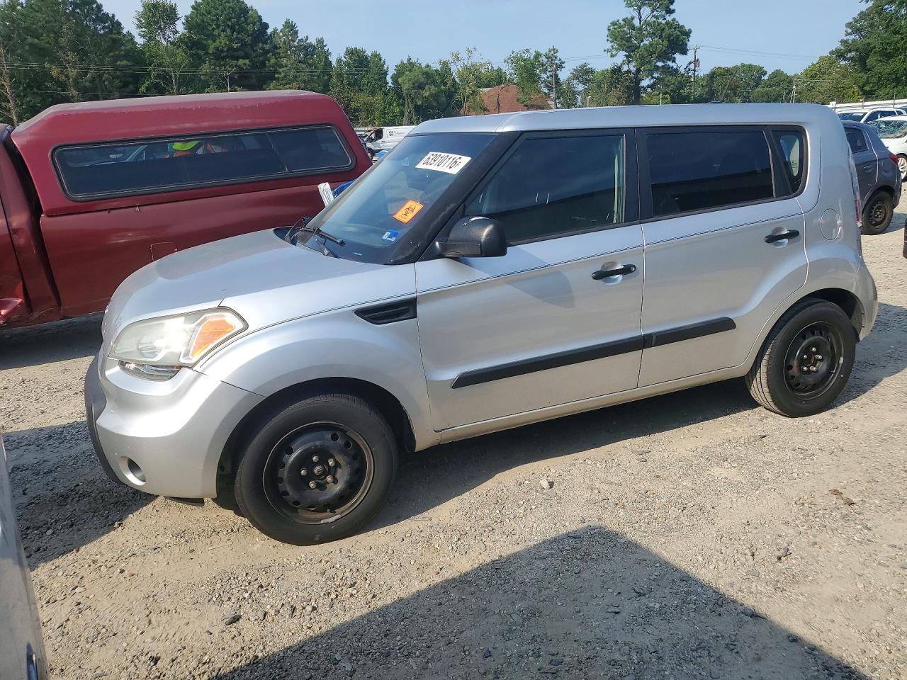 KNDJT2A17B7288754 · 2011 KIA SOUL