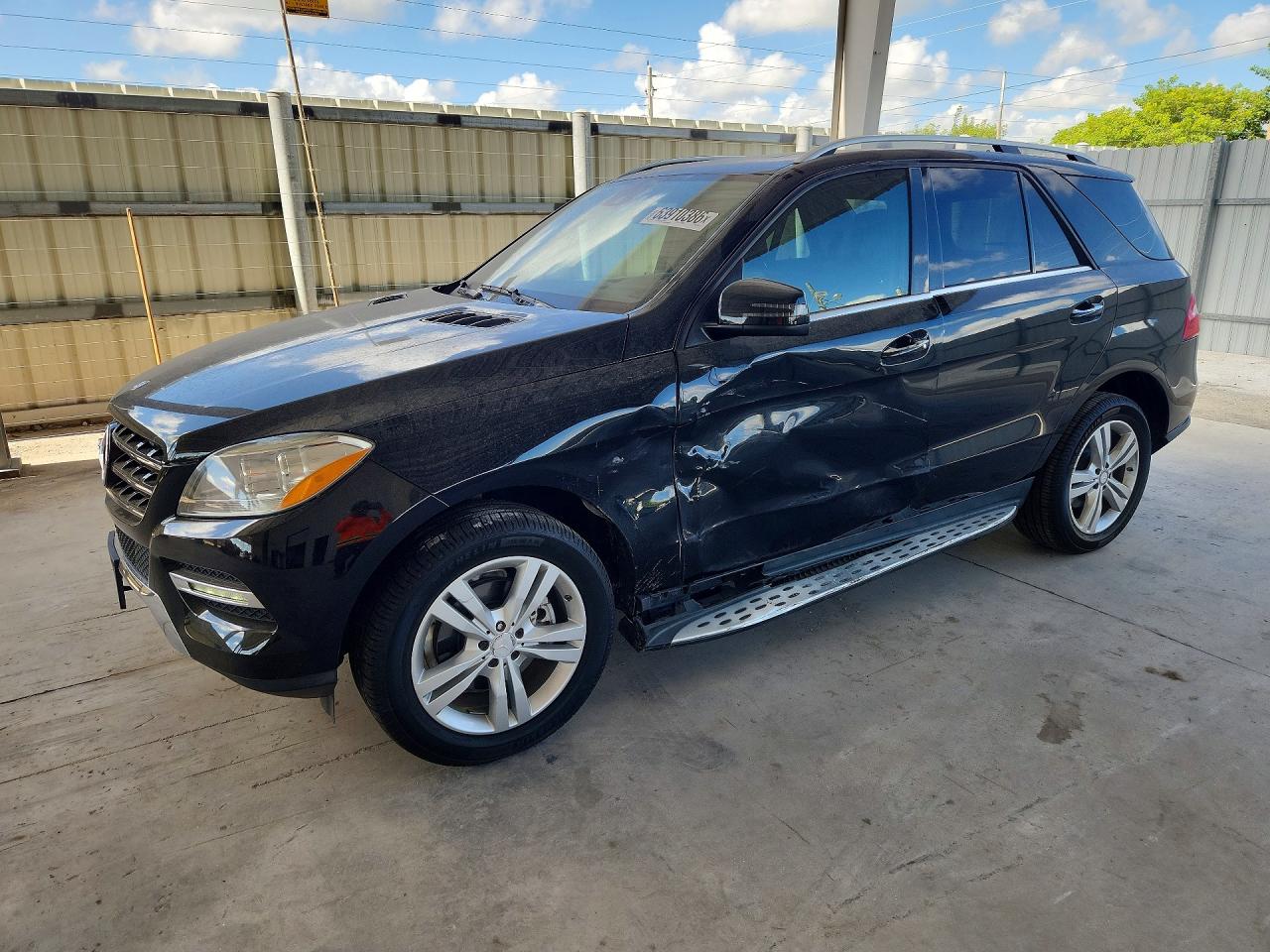 4JGDA0EB4FA555394 · 2015 MERCEDES-BENZ ML