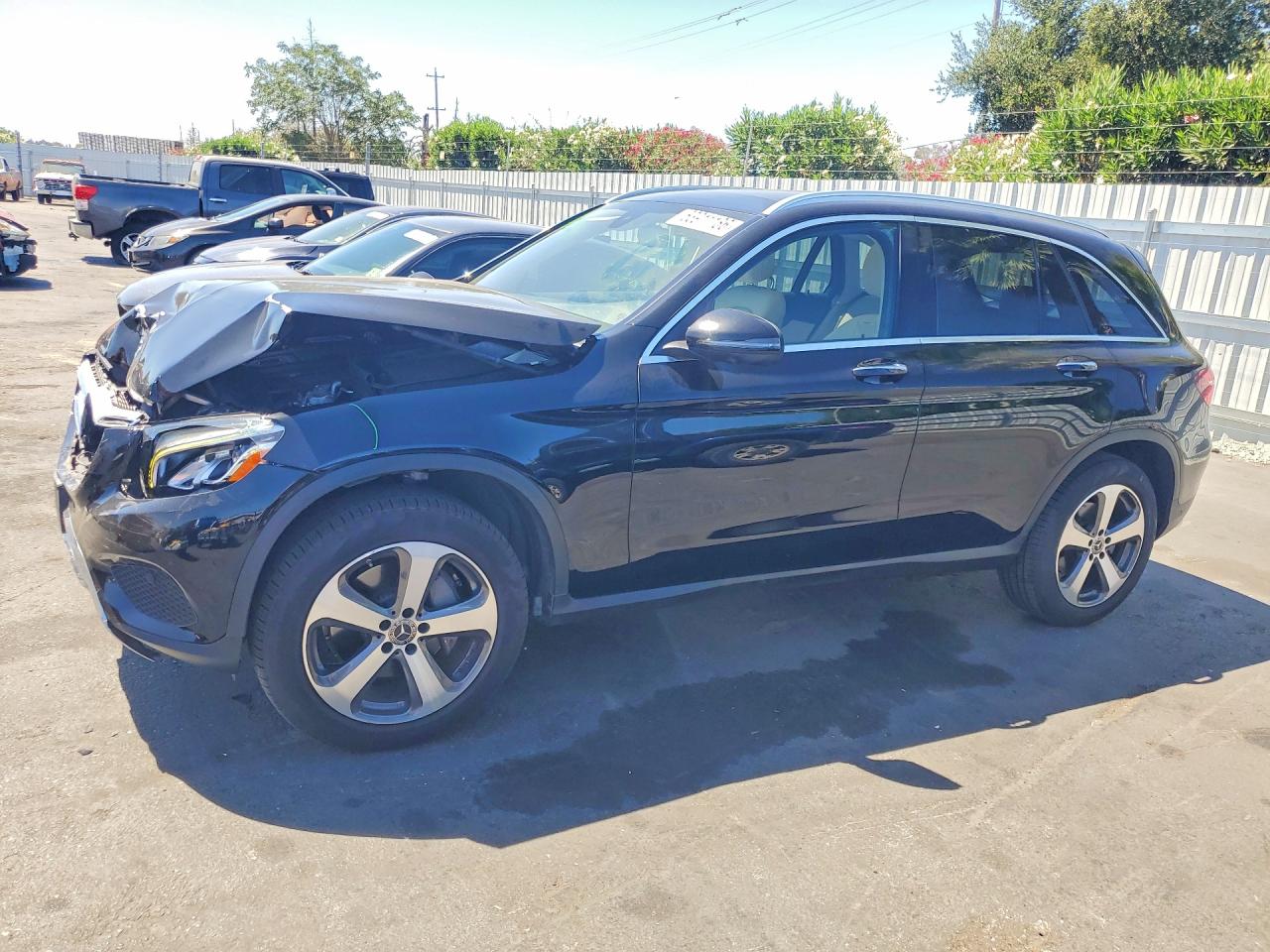 WDC0G4KB3KF615086 · 2019 MERCEDES-BENZ GLC