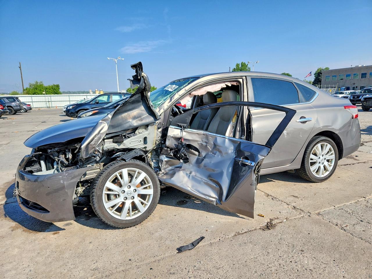 3N1AB7APXFY240144 · 2015 NISSAN SENTRA