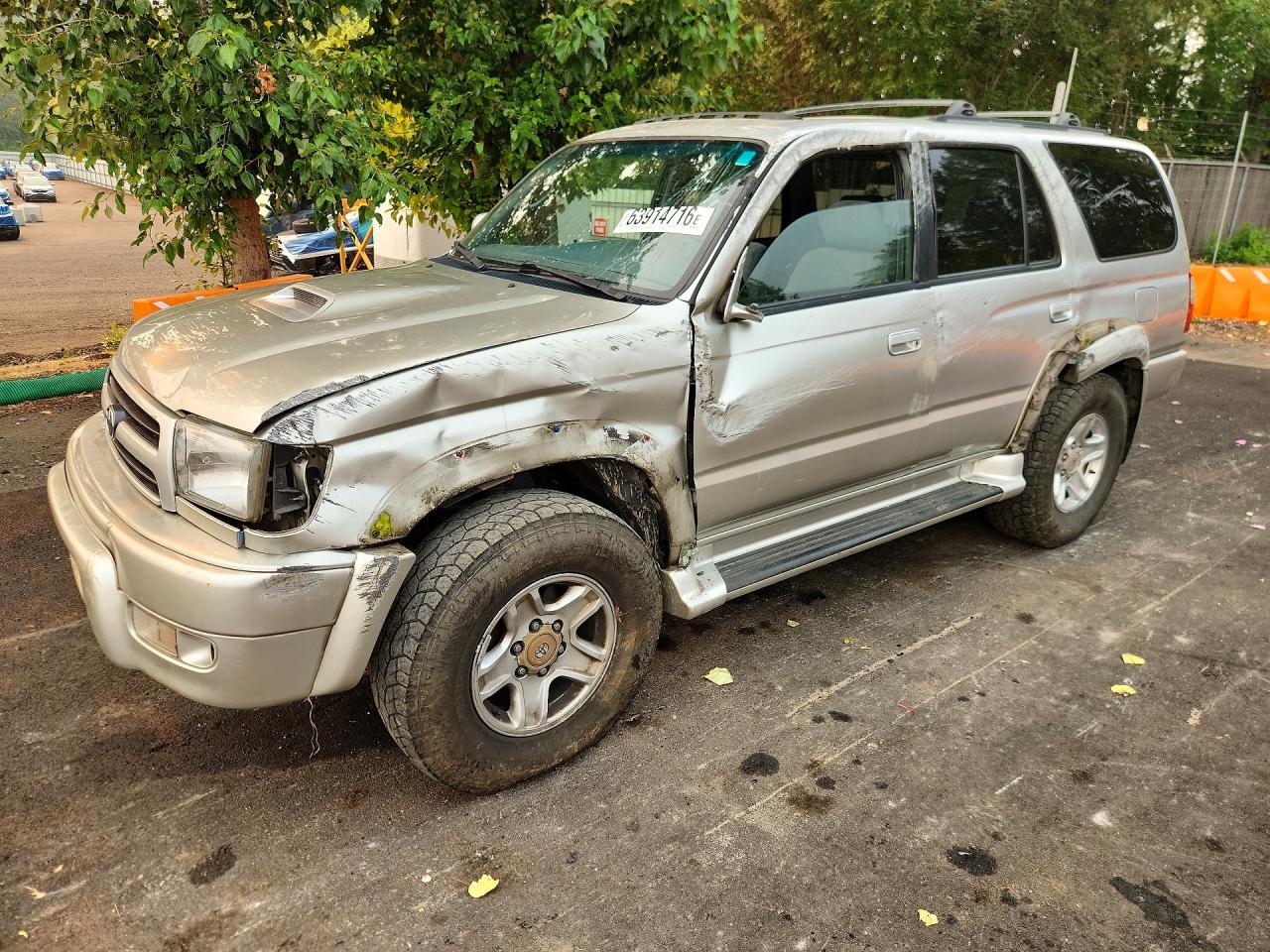 JT3HN86RXY0308804 · 2000 TOYOTA 4RUNNER