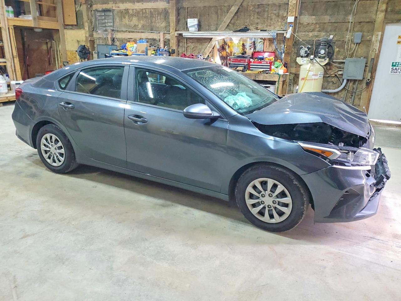 3KPF24AD0RE823335 · 2024 KIA FORTE · 4/13