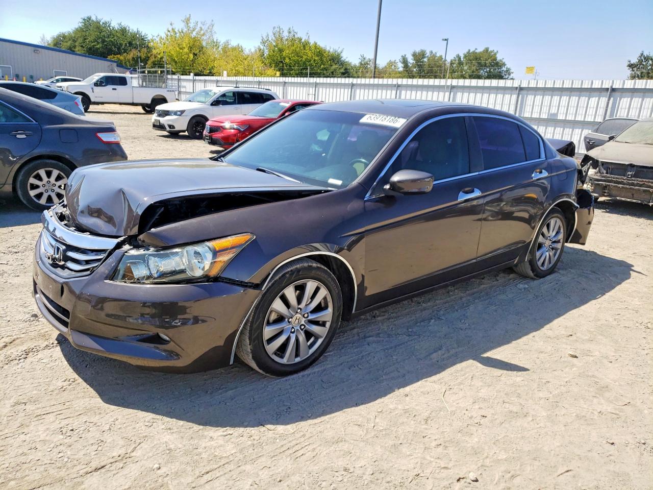 1HGCP3F89BA003842 · 2011 HONDA ACCORD