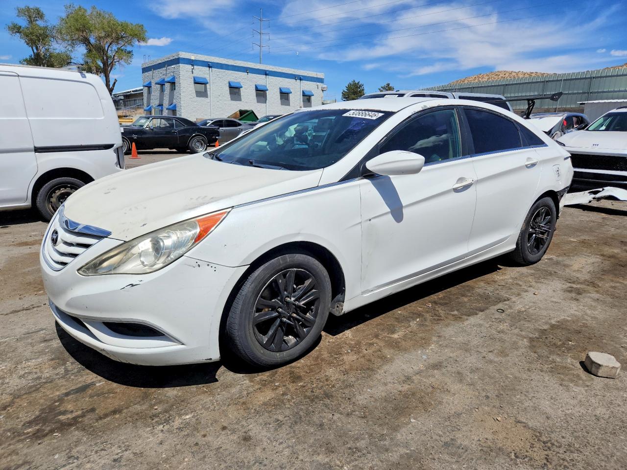 5NPEB4AC5BH157187 · 2011 HYUNDAI SONATA