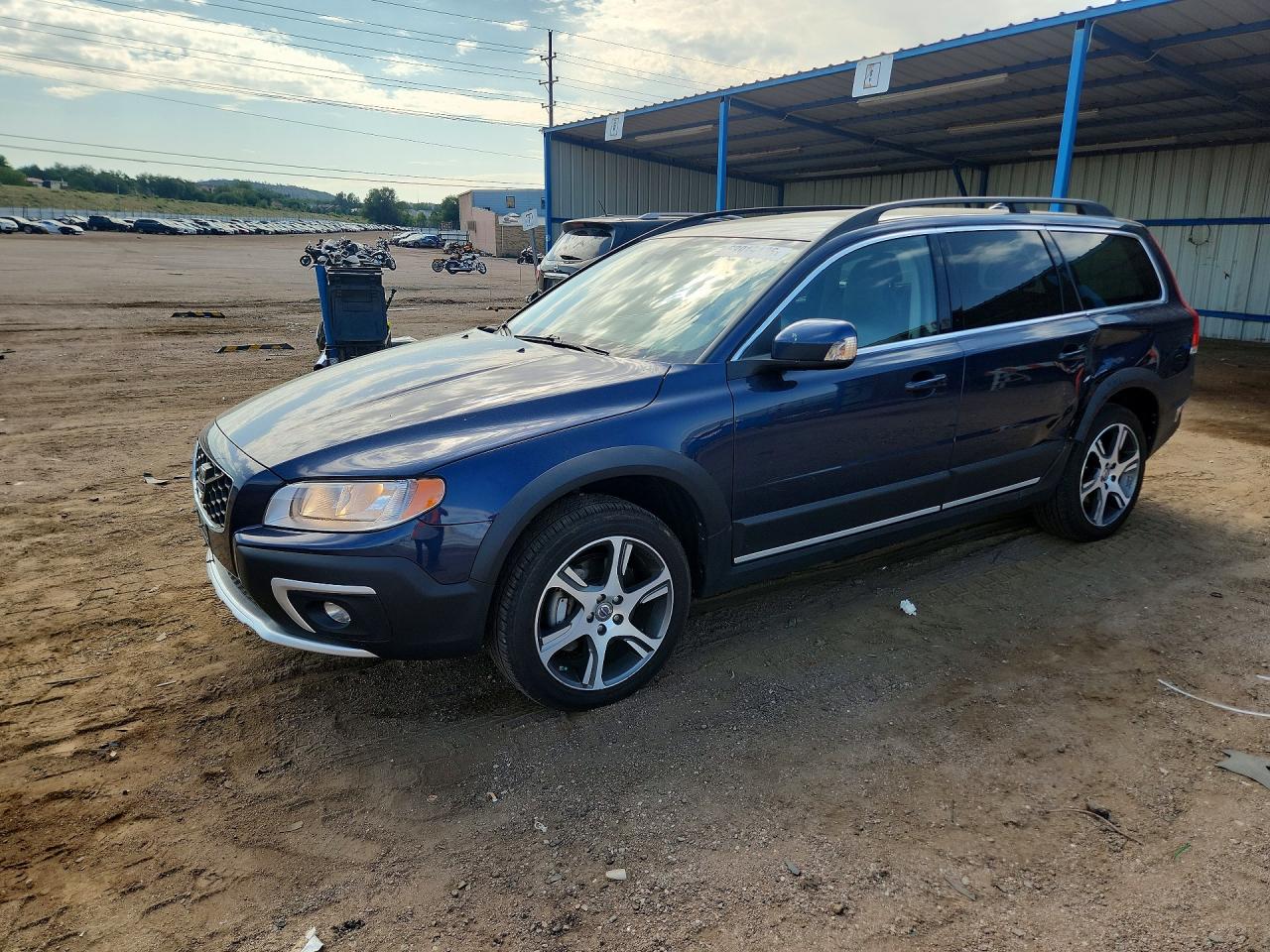YV4902BZ5E1186535 · 2014 VOLVO XC70