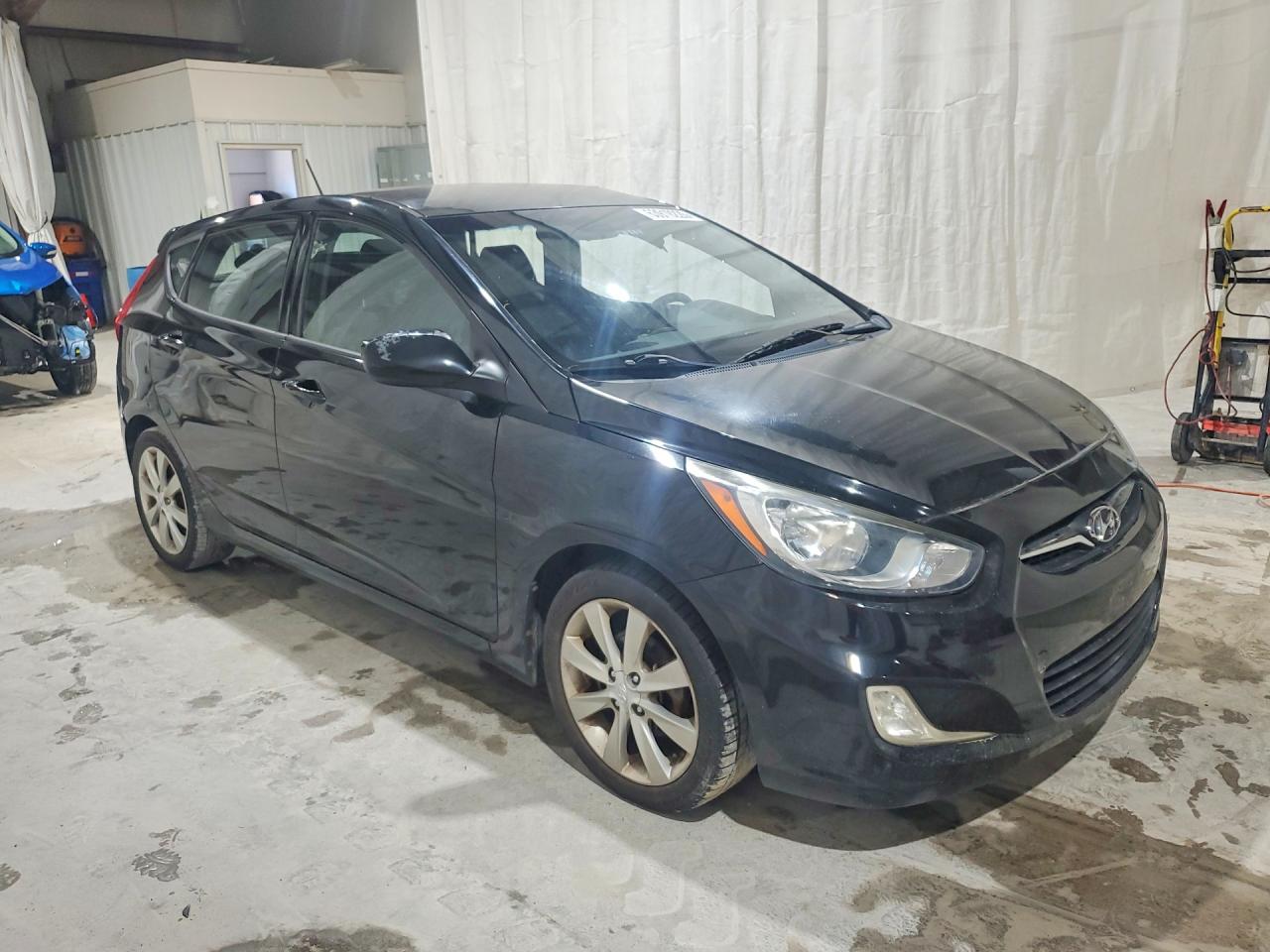 KMHCU5AE4CU025243 · 2012 HYUNDAI ACCENT · 4/12