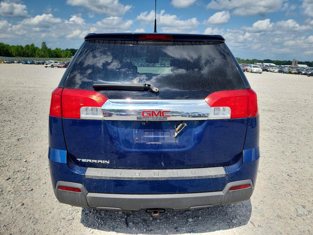 2CTALBEW7A6396509 · 2010 GMC TERRAIN · 6/12