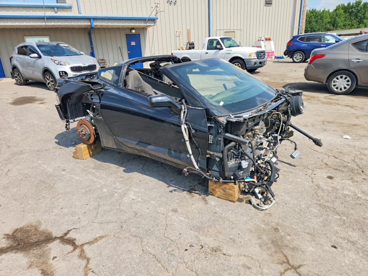 1G1YL2D72J5000012 · 2018 CHEVROLET CORVETTE · 4/12