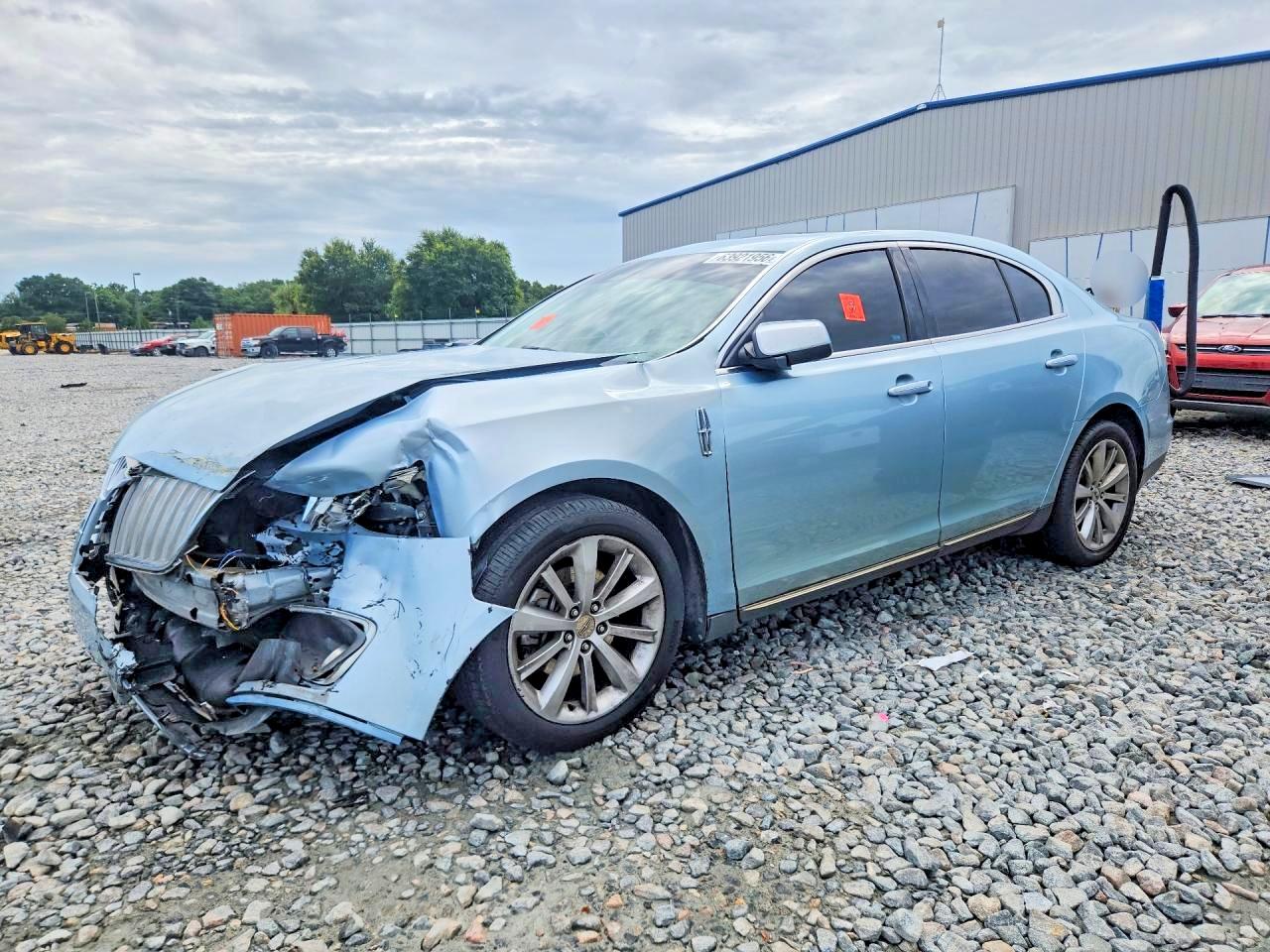 1LNHM93R69G616453 · 2009 LINCOLN MKS