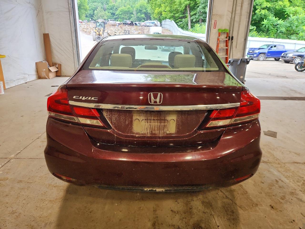 19XFB2F52FE272231 · 2015 HONDA CIVIC · 6/12