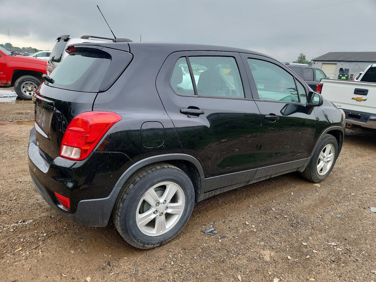 3GNCJKSB3LL134875 · 2020 CHEVROLET TRAX · 3/13