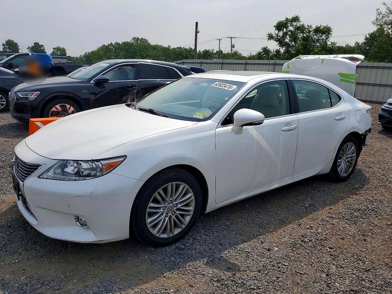 JTHBK1GG6F2182844 · 2015 LEXUS ES