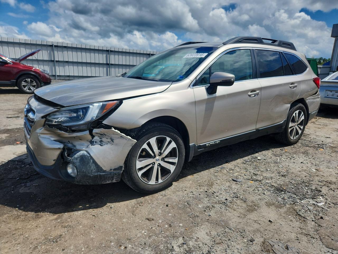 4S4BSANC2J3333405 · 2018 SUBARU OUTBACK