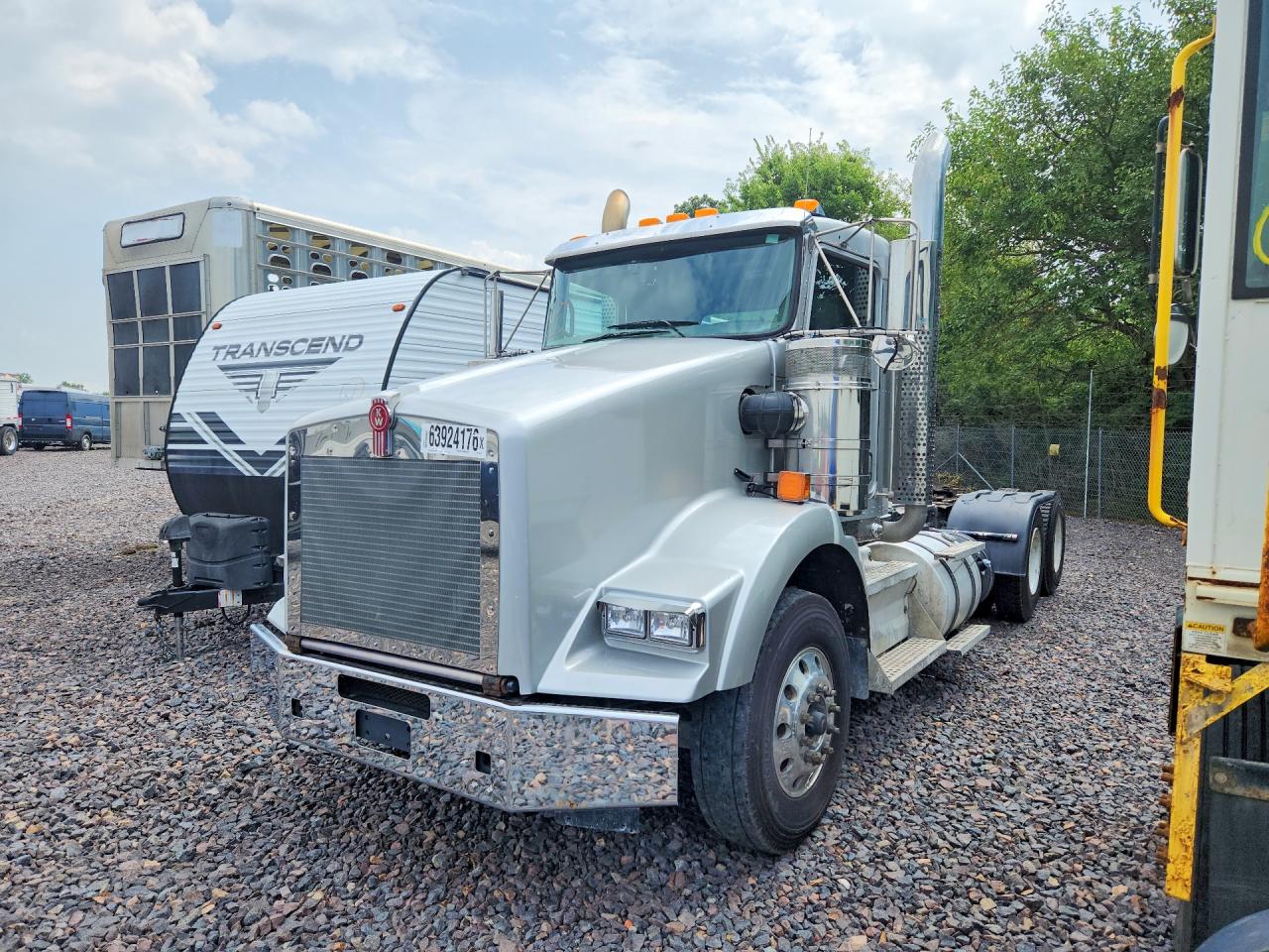 1XKDD49X2FJ458370 · 2015 KENWORTH CONSTRUCTION