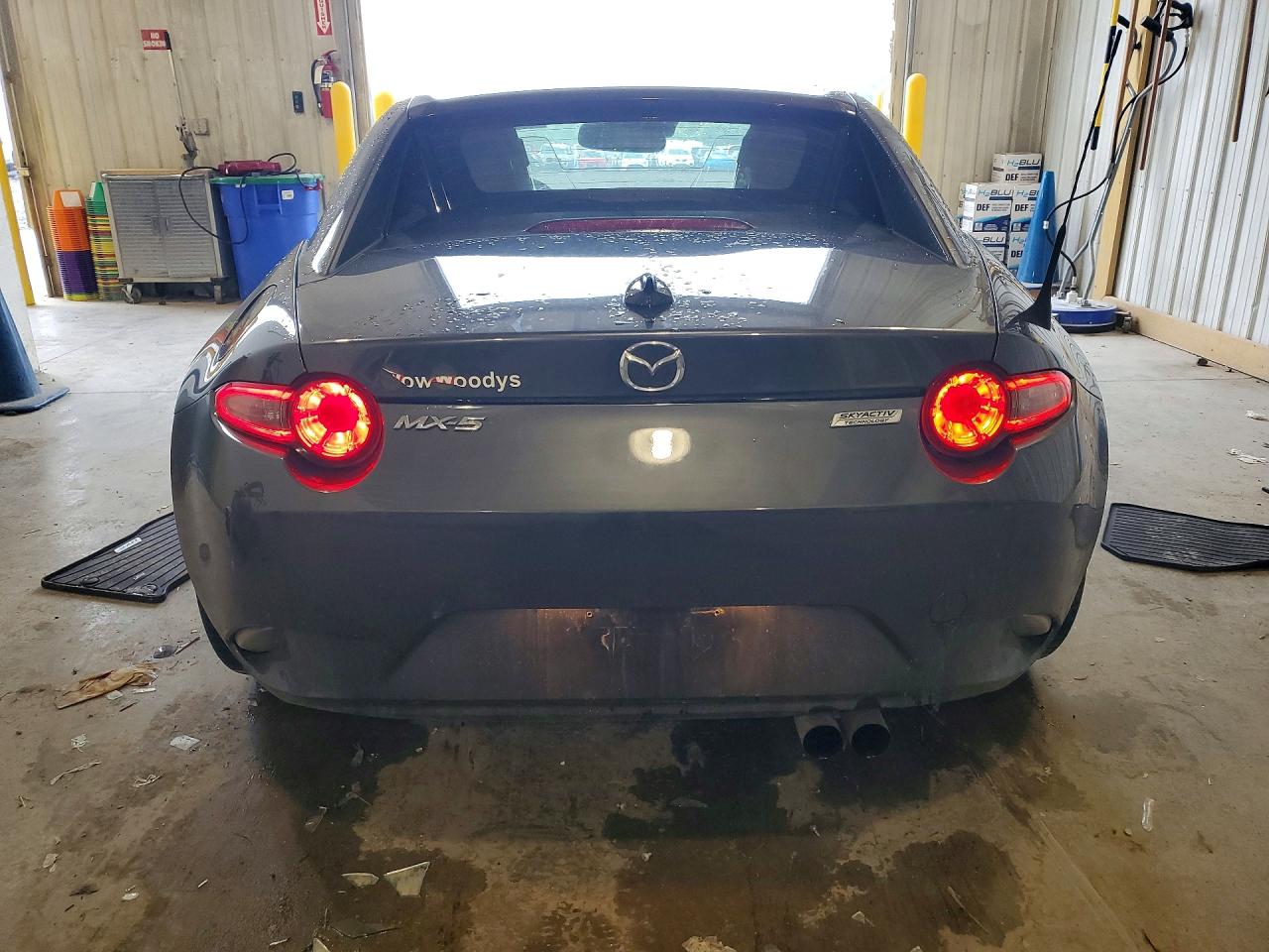 JM1NDAM73H0100984 · 2017 MAZDA MX-5 MIATA · 6/12