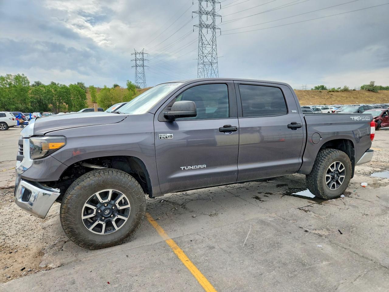 5TFDW5F16FX437515 · 2015 TOYOTA TUNDRA