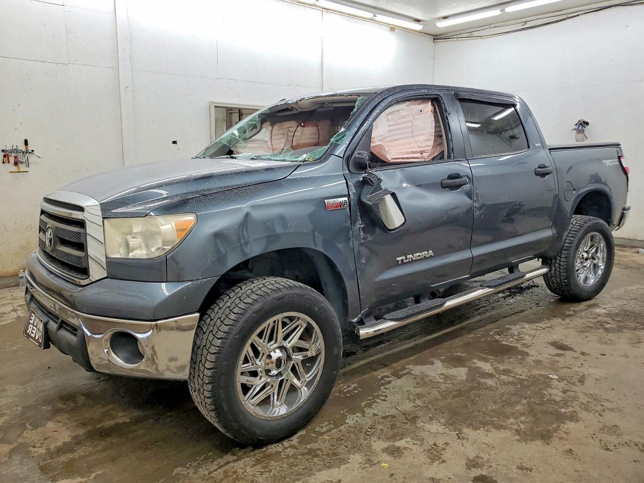 5TFDW5F17AX144389 · 2010 TOYOTA TUNDRA