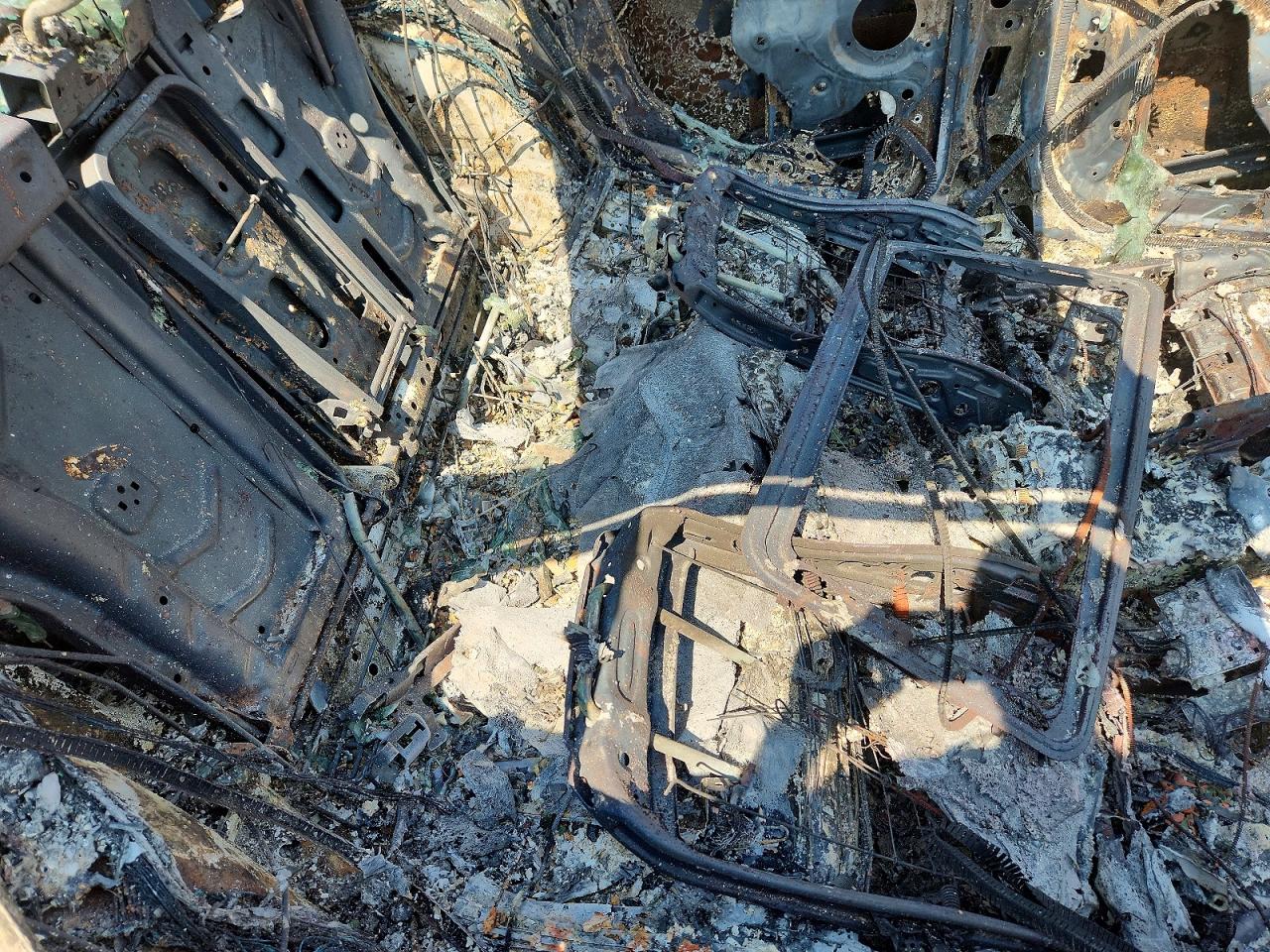 WBA3A5C50CF256281 · 2012 BMW 328 · 10/11