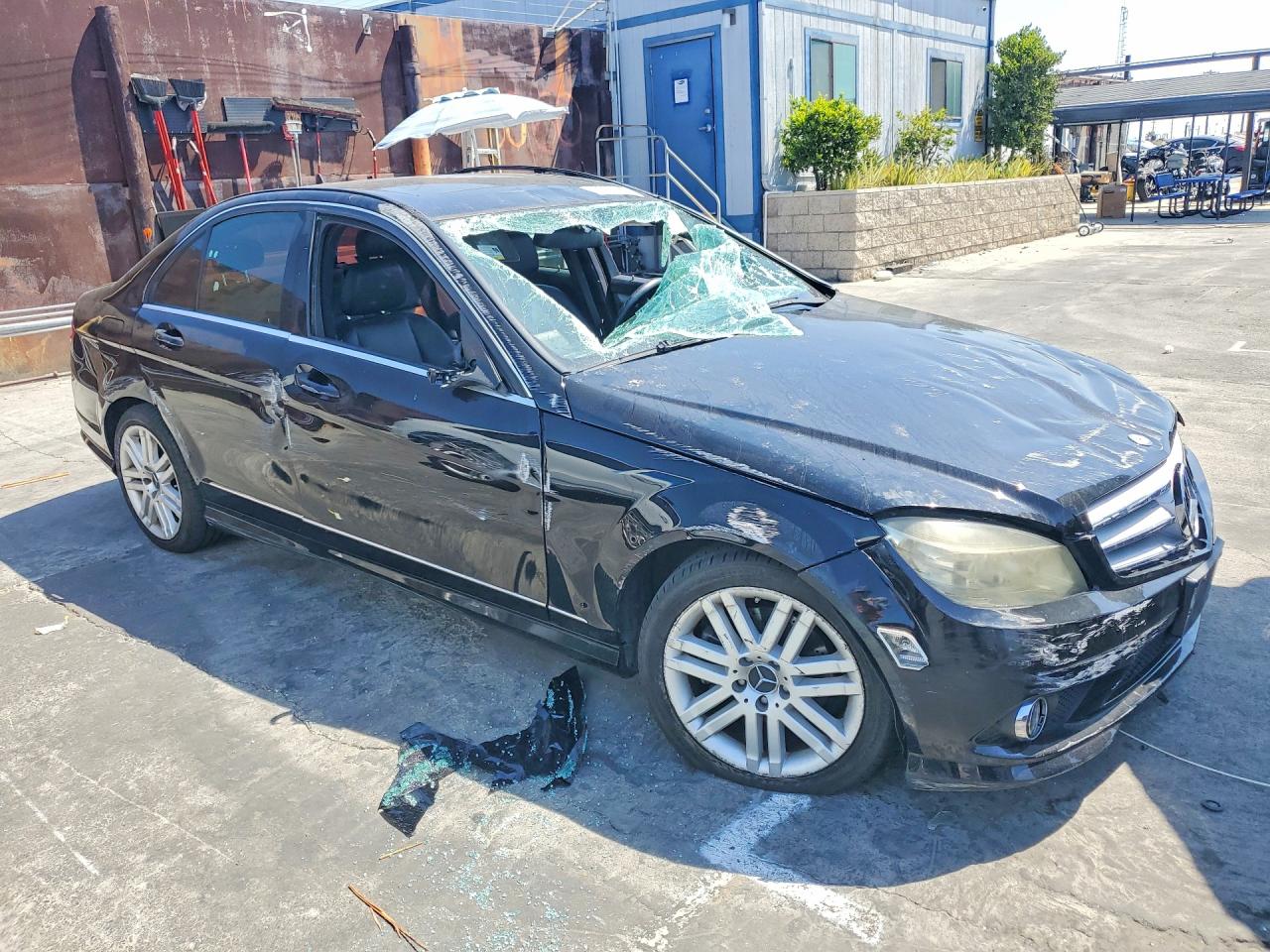 WDDGF54X28F048969 · 2008 MERCEDES-BENZ C · 4/12