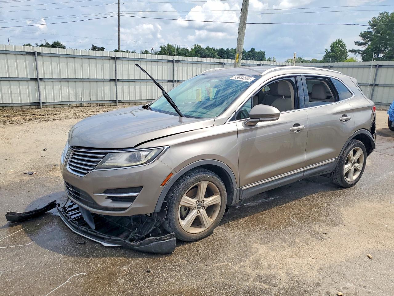 5LMCJ1C98HUL68529 · 2017 LINCOLN MKC