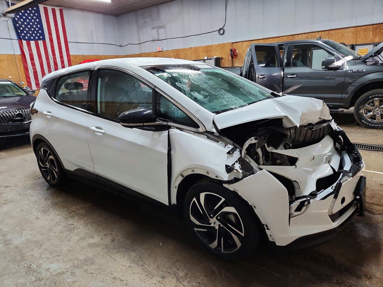 1G1FX6S02P4132422 · 2023 CHEVROLET BOLT EV · 4/13