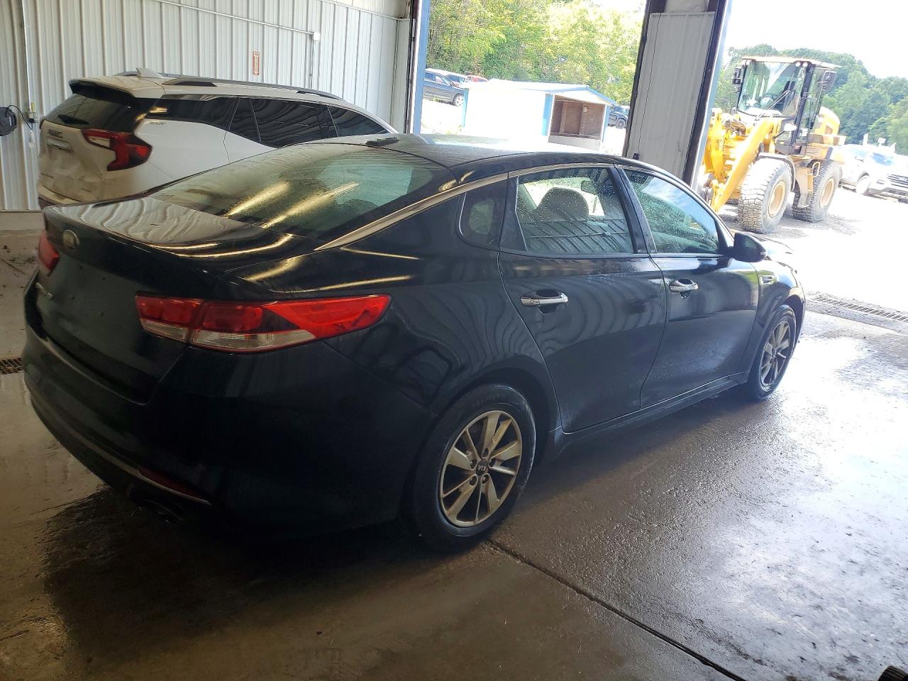 5XXGT4L30GG106055 · 2016 KIA OPTIMA · 3/12