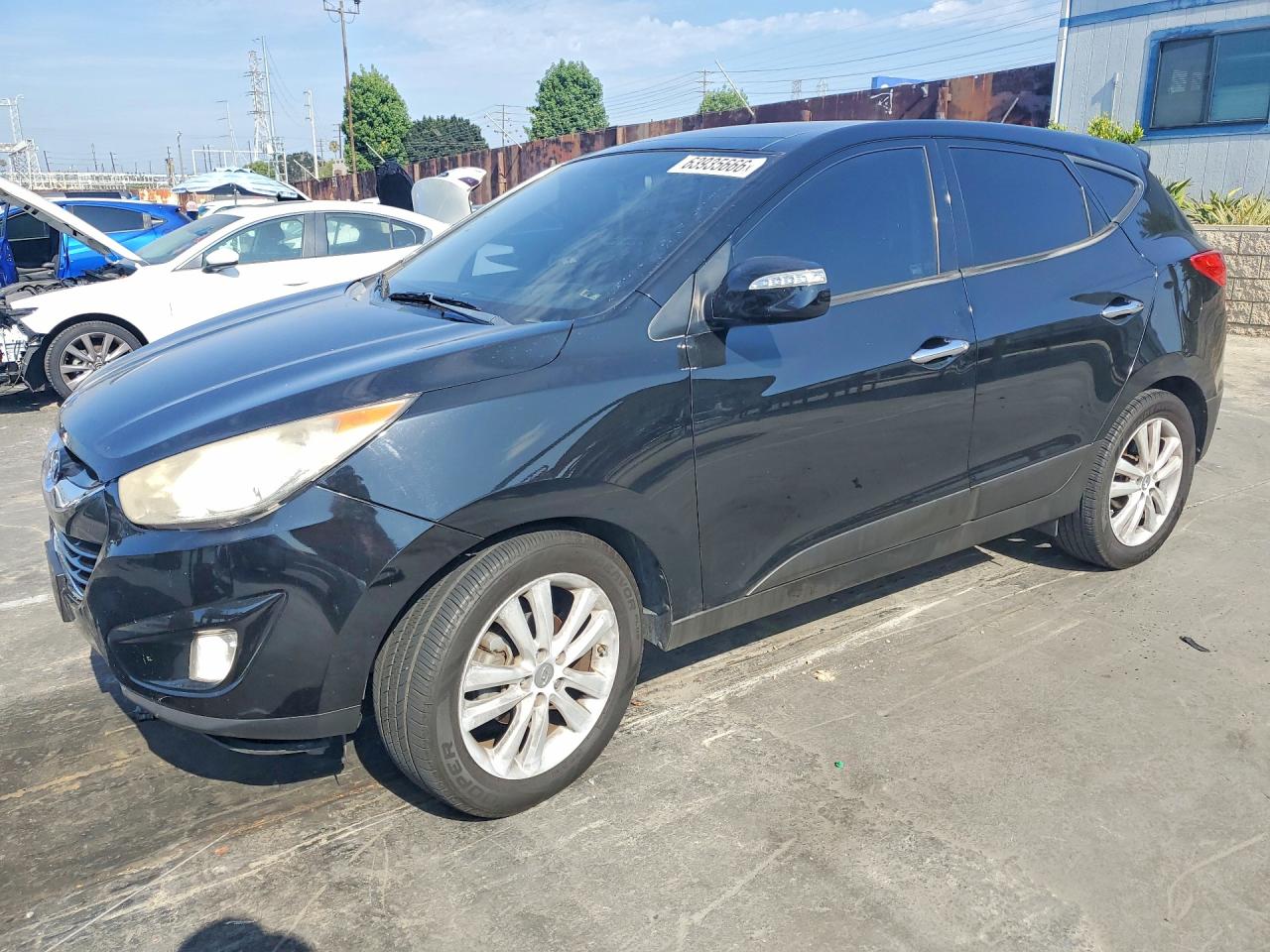 KM8JU3AC9BU282701 · 2011 HYUNDAI TUCSON