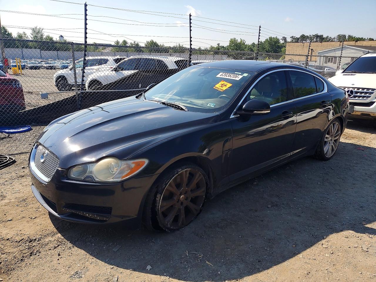 SAJWA0HE0AMR77383 · 2010 JAGUAR XF