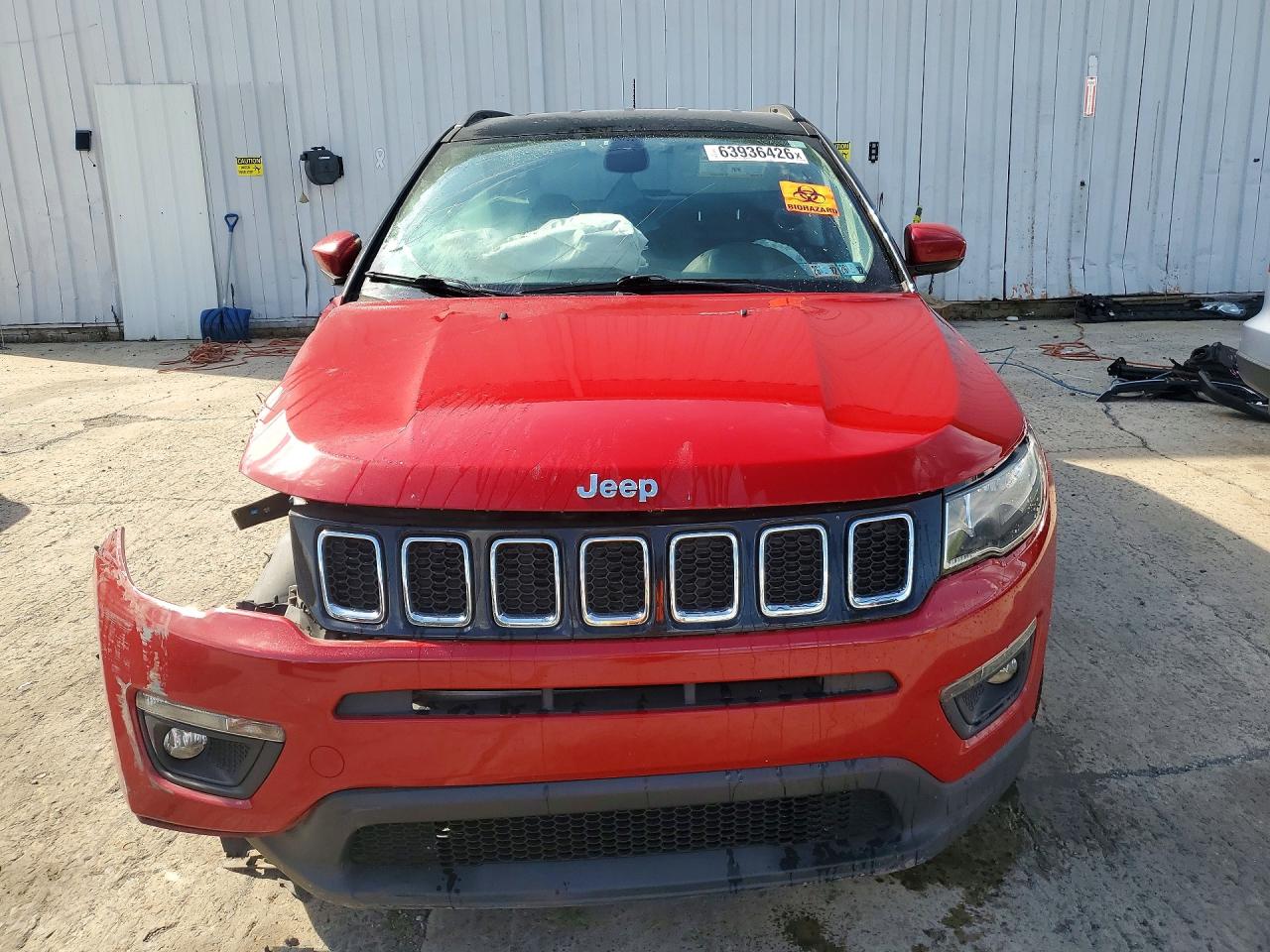 3C4NJDBB8KT628614 · 2019 JEEP COMPASS · 5/12
