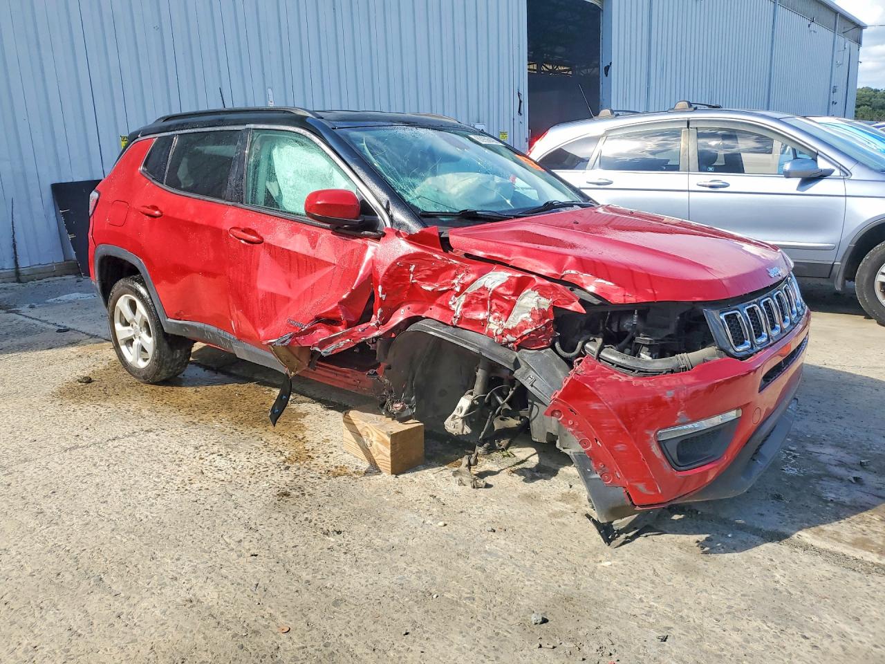 3C4NJDBB8KT628614 · 2019 JEEP COMPASS · 4/12