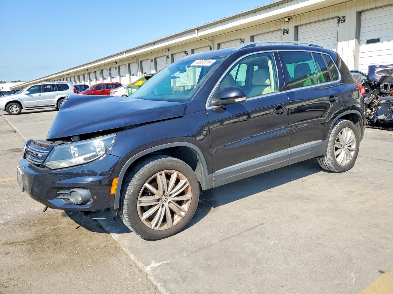 WVGAV7AX2CW530039 · 2012 VOLKSWAGEN TIGUAN