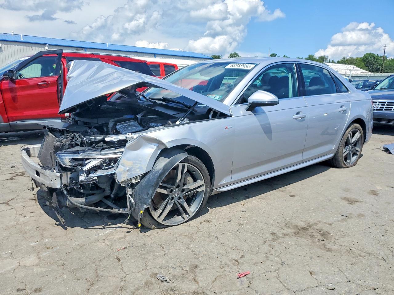 WAUENAF43JA011039 · 2018 AUDI A4