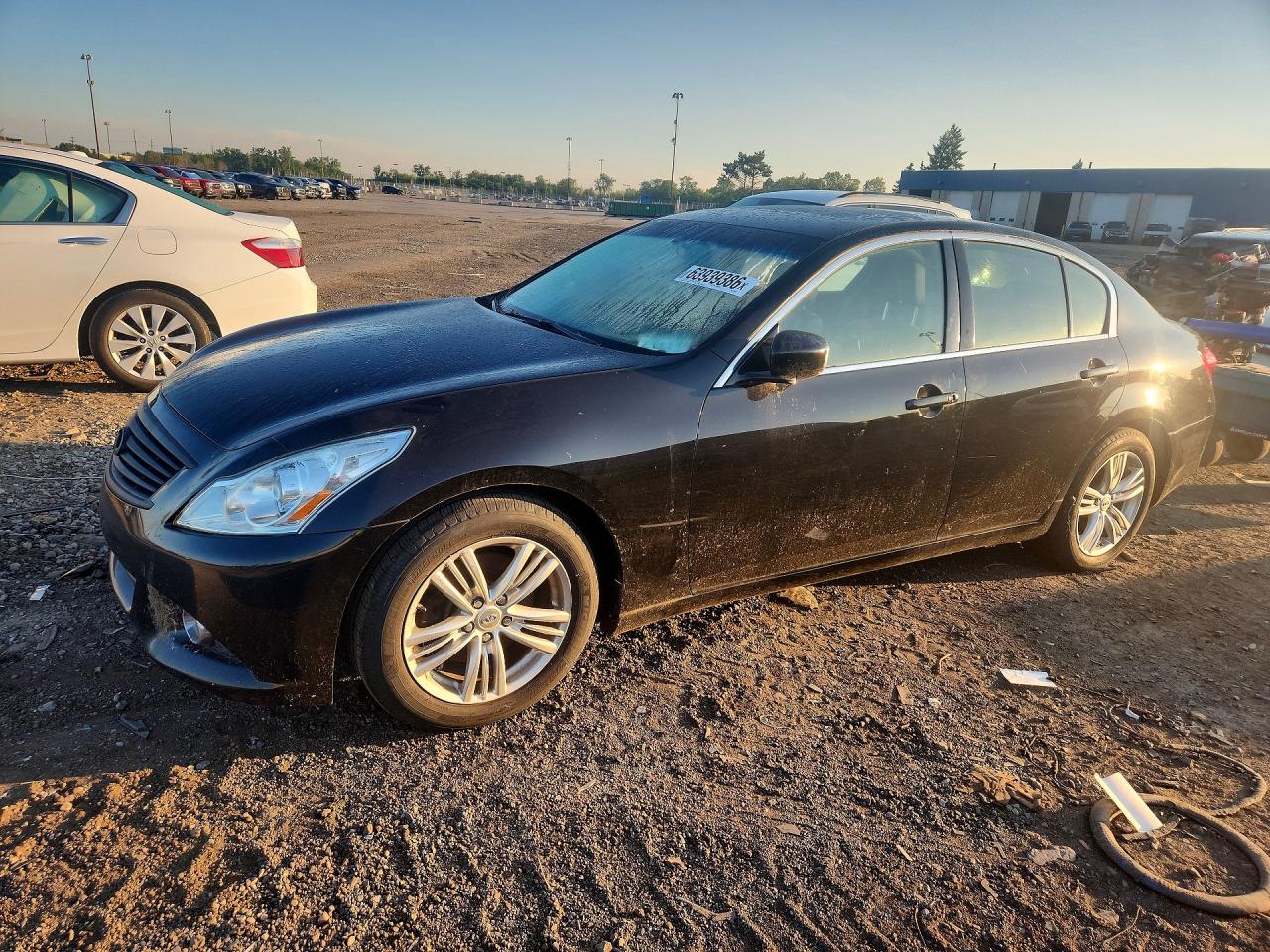 2010 INFINITI G37 SEDAN