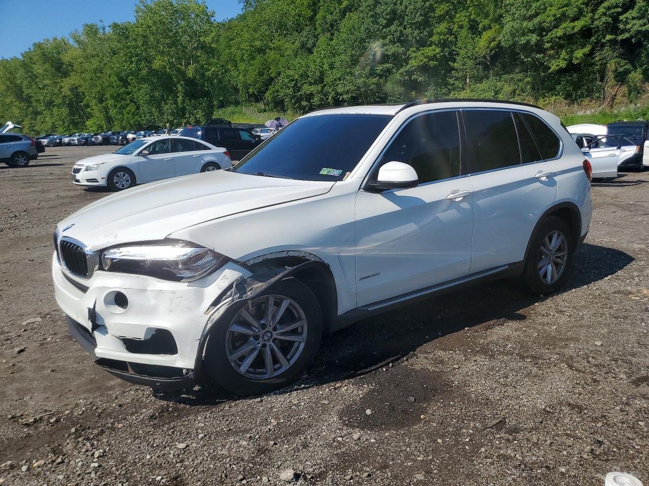 5UXKR0C58F0P00099 · 2015 BMW X5