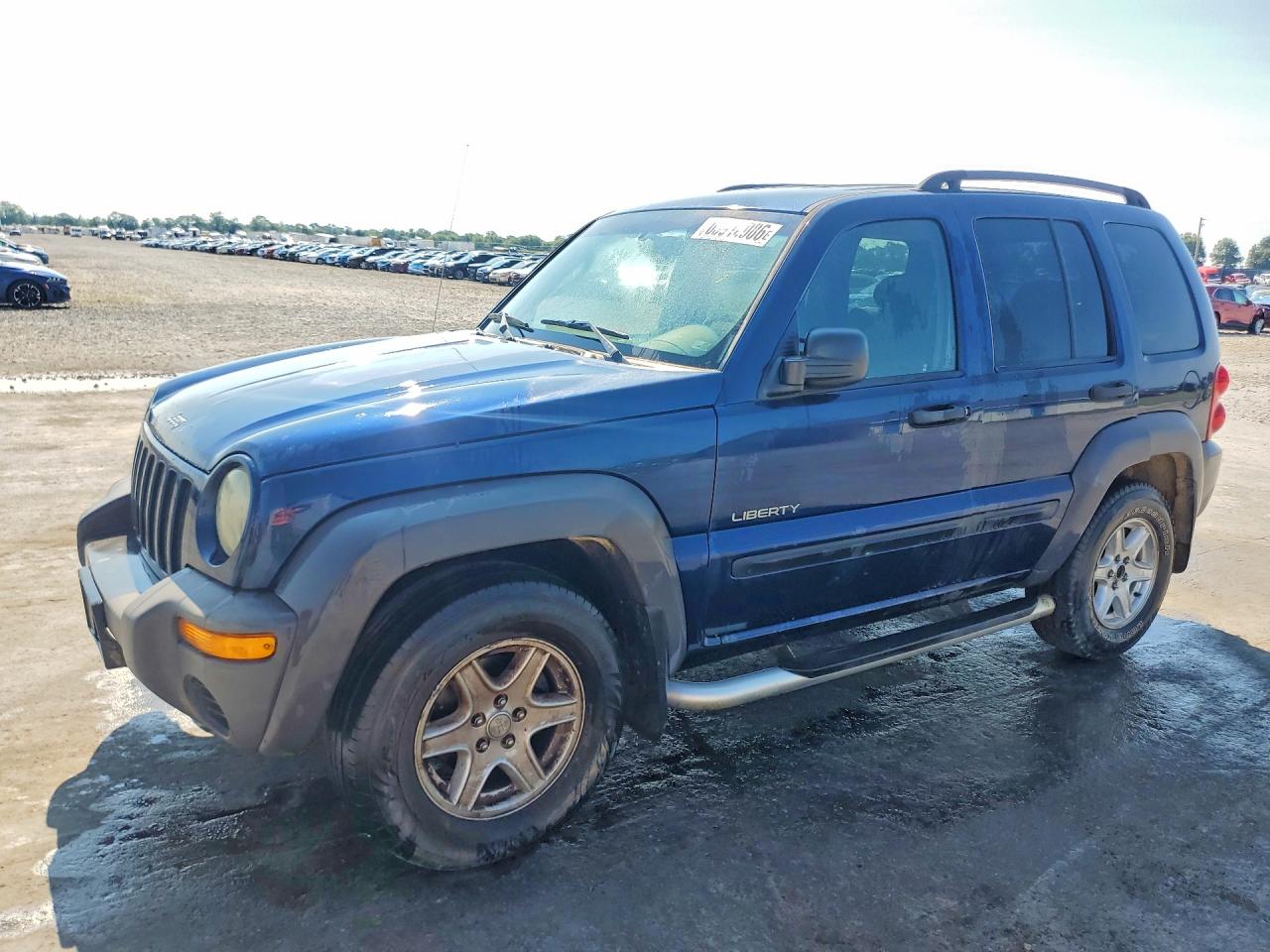 1J4GL48KX4W122235 · 2004 JEEP LIBERTY