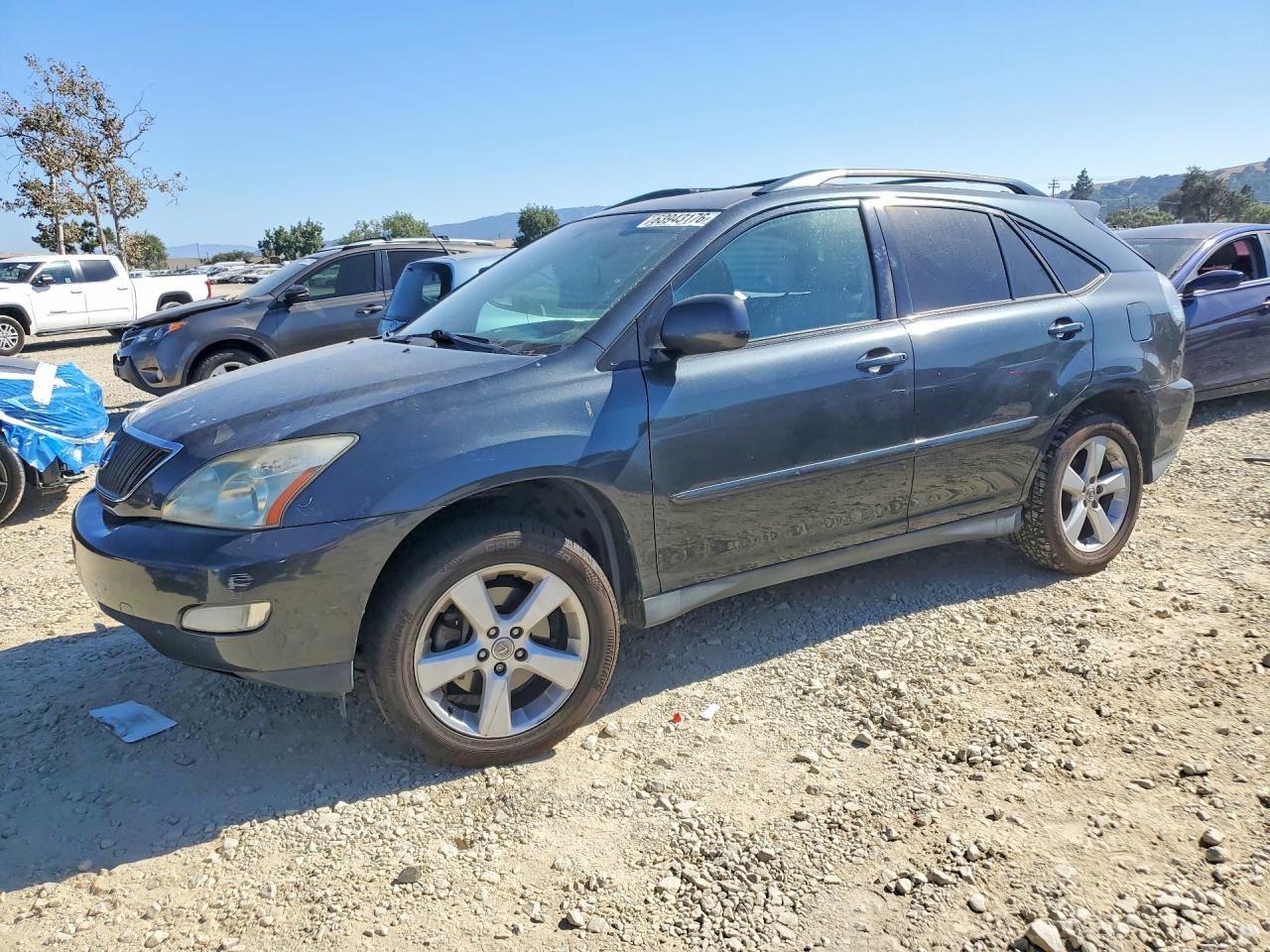 2T2GA31U05C031269 · 2005 LEXUS RX