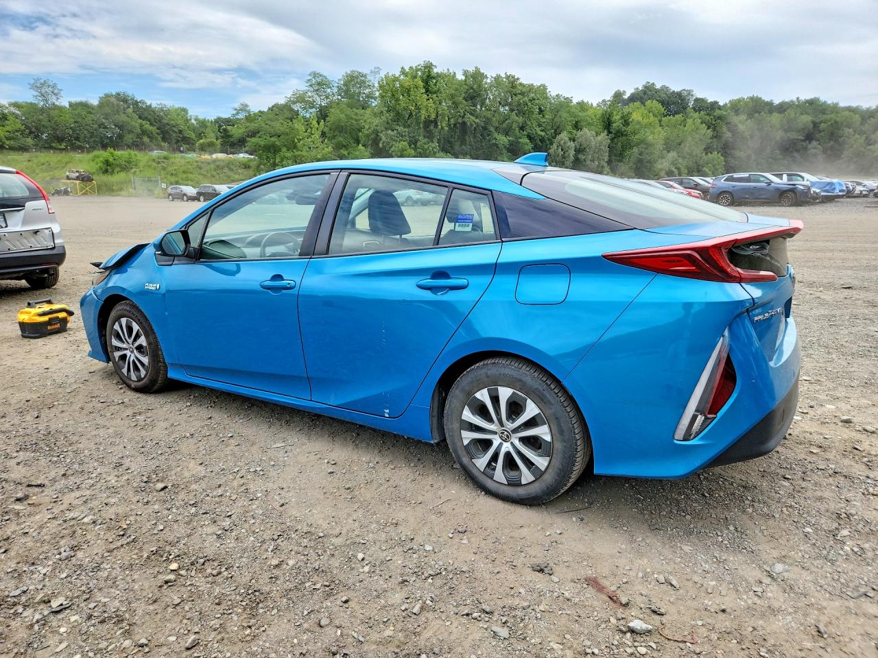 JTDKAMFP8M3175649 · 2021 TOYOTA PRIUS PRIME · 2/12