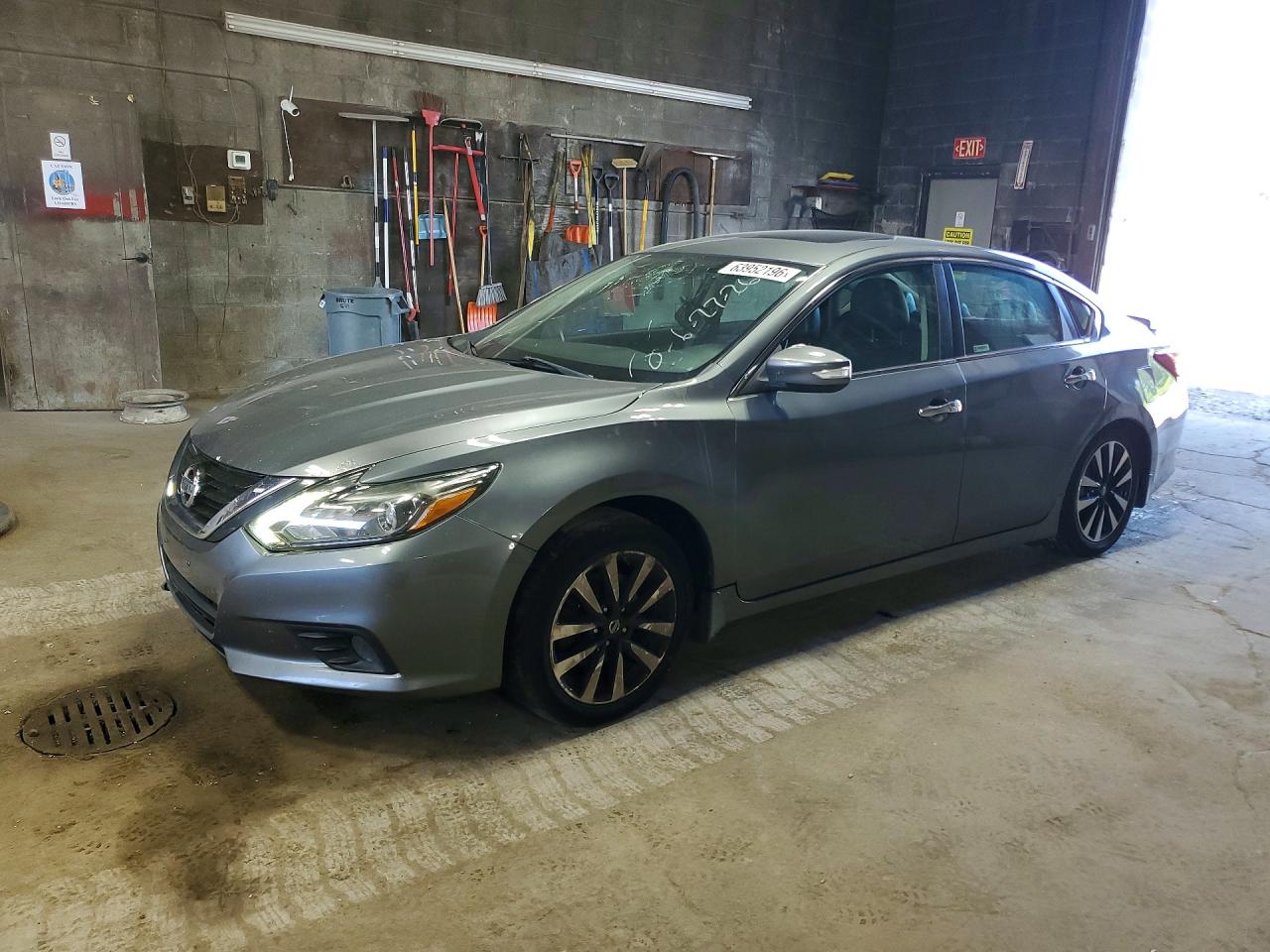 1N4AL3AP9JC174244 · 2018 NISSAN ALTIMA