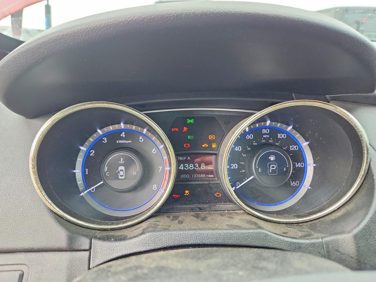 5NPEC4AB7CH453012 · 2012 HYUNDAI SONATA · 9/12
