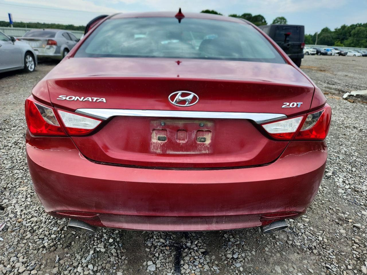 5NPEC4AB7CH453012 · 2012 HYUNDAI SONATA · 6/12
