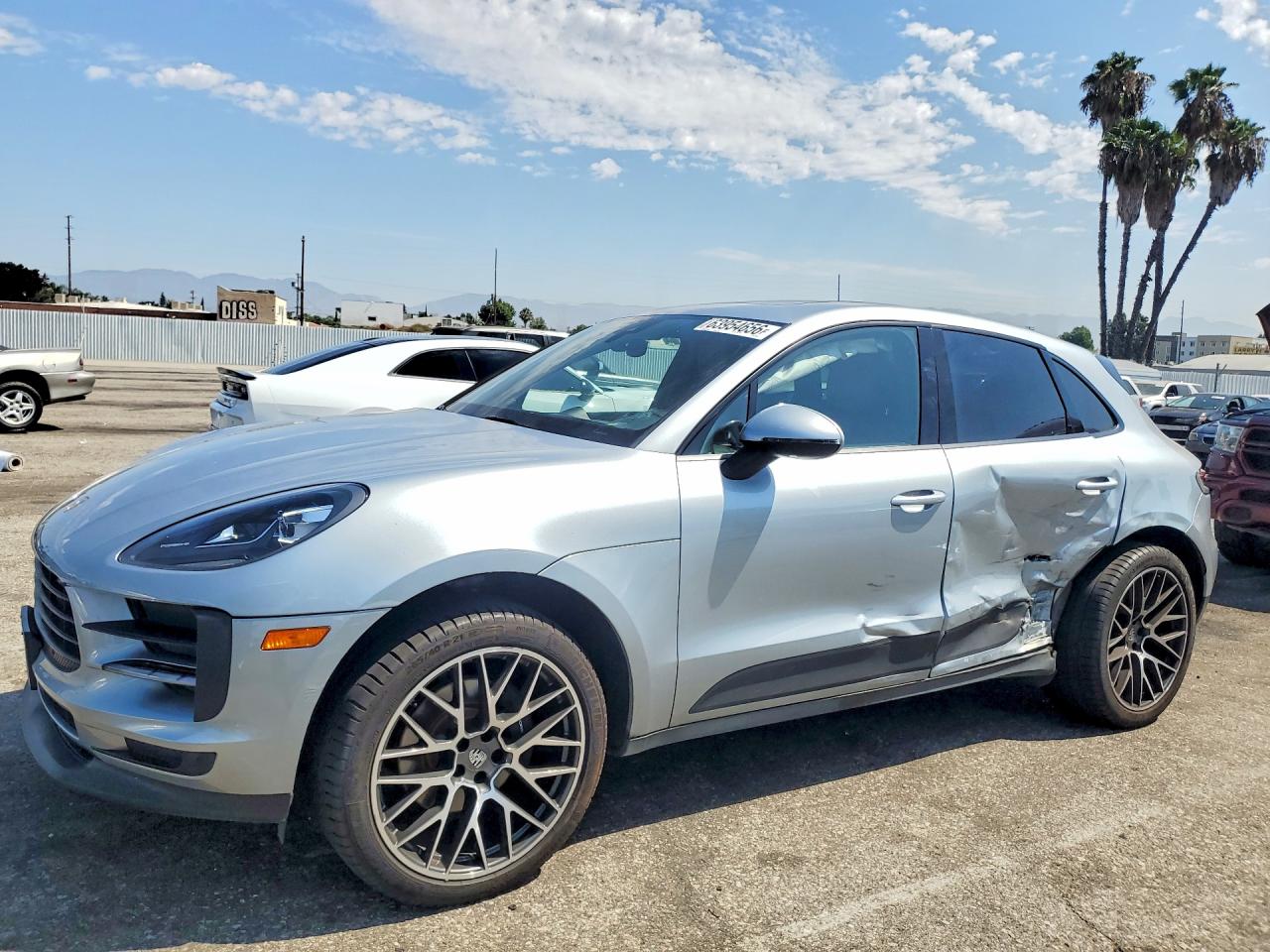 2020 PORSCHE MACAN