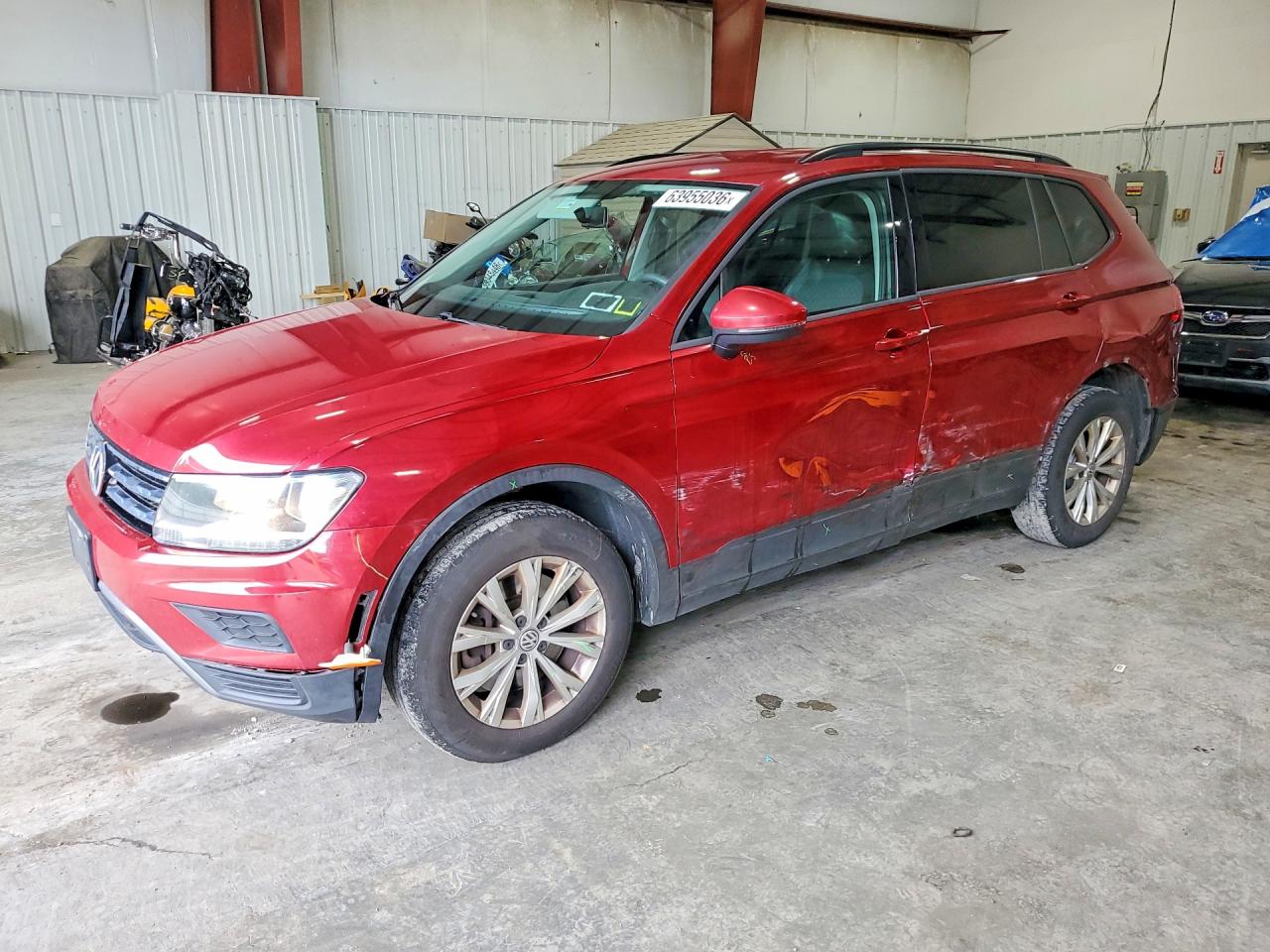 3VV0B7AX0JM108231 · 2018 VOLKSWAGEN TIGUAN