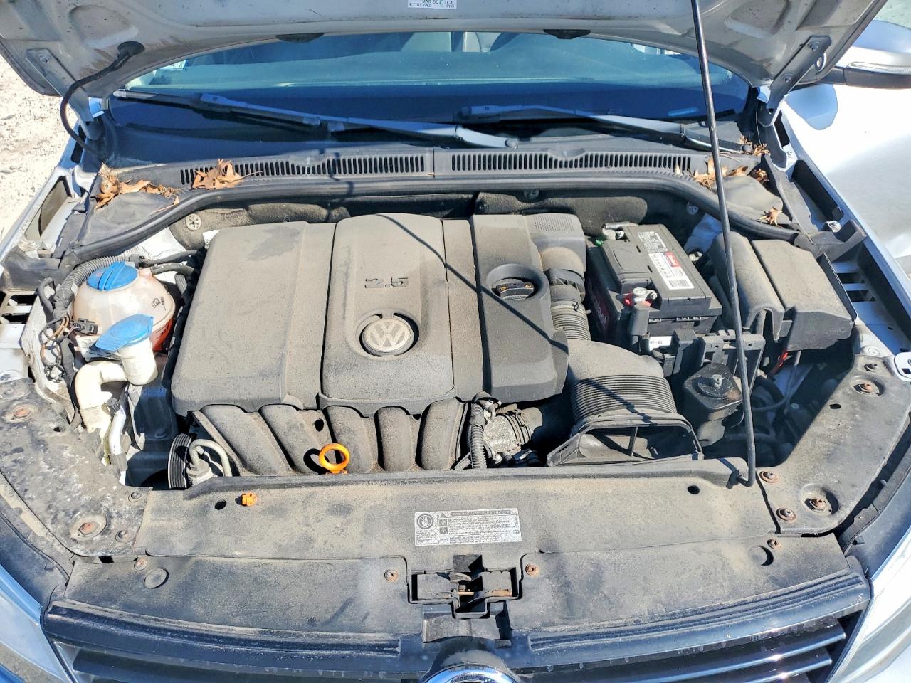 3VWDZ7AJ8BM051976 · 2011 VOLKSWAGEN JETTA · 11/12
