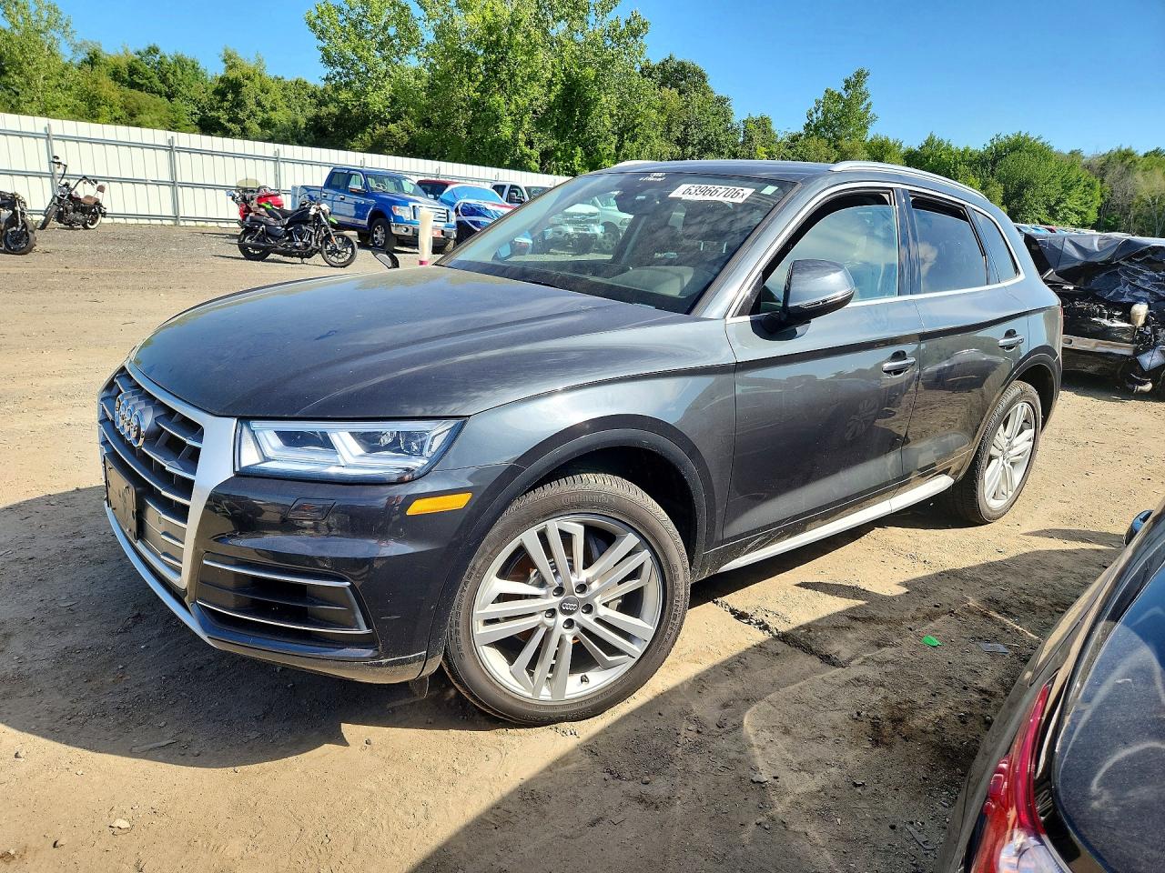 WA1BNAFY6L2027364 · 2020 AUDI Q5